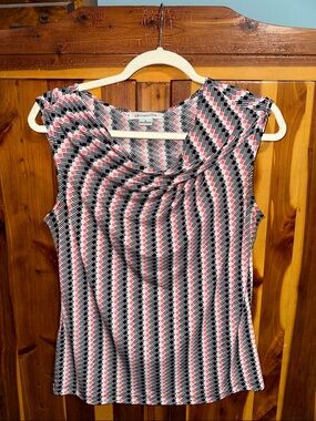 Liz Claiborne Sleeveless Drape-Neck Geometric Top